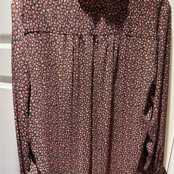 LOFT Red and Black Patterned Shirt - Picture 2 of 4